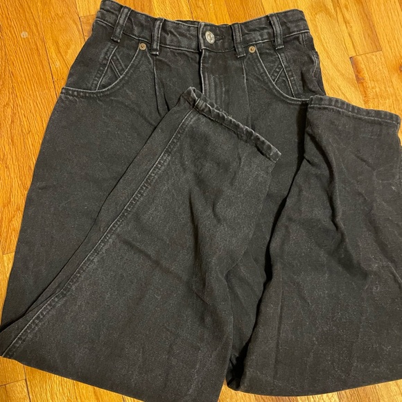 Zara high waisted black “paper bag” jeans - Picture 3 of 5